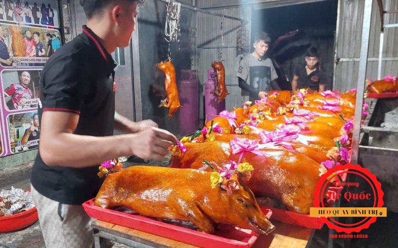 Heo Quay Giao Tận Nơi – Tiện Lợi, Nóng Hổi, Ngon Hết Ý!