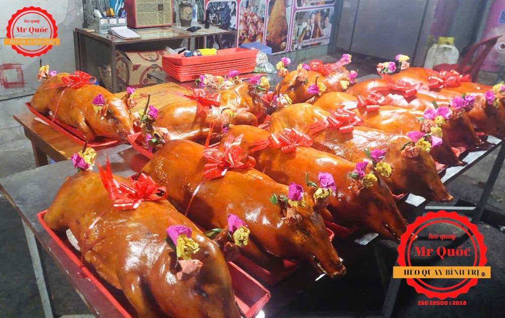 Heo Sữa Quay Nguyên Con – Ngon, Đẹp, Trang Trọng