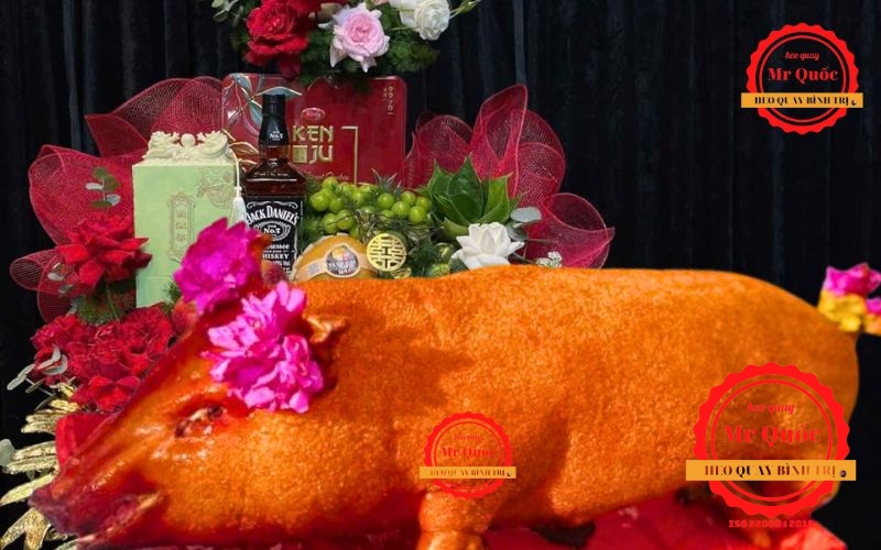 Những Dịp Nào Nên Đặt Heo Quay Nguyên Con?